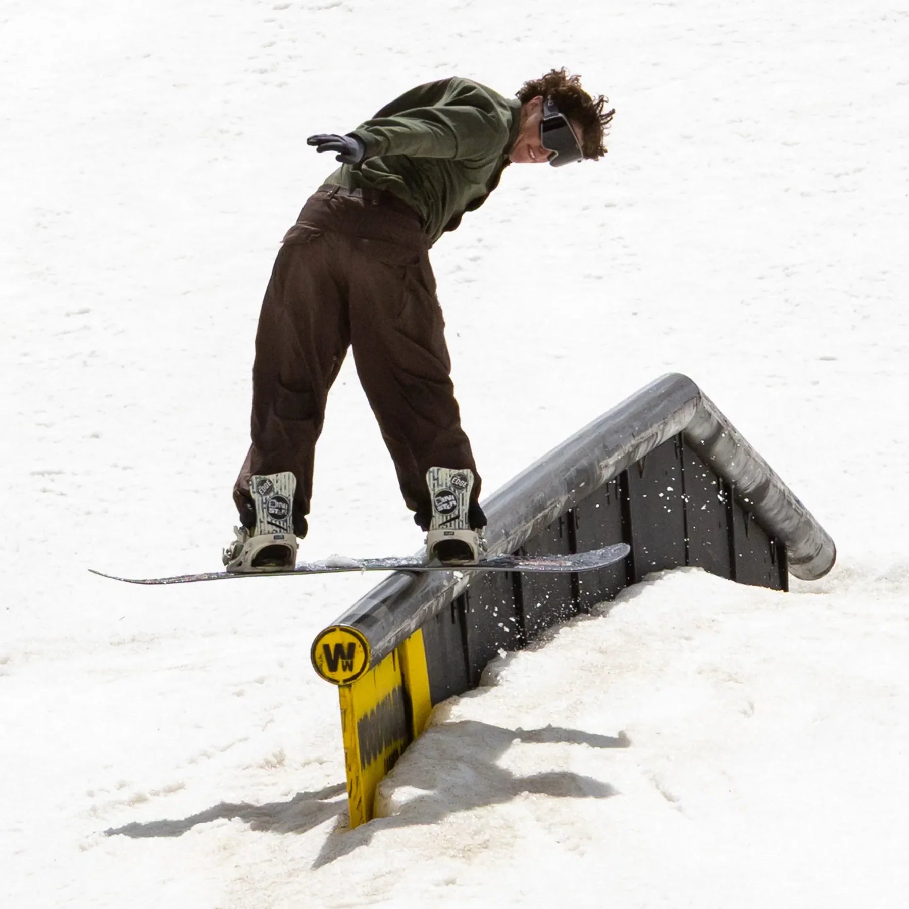 easy rider snowboard cup NEVER SUMMER EASY RIDER W26