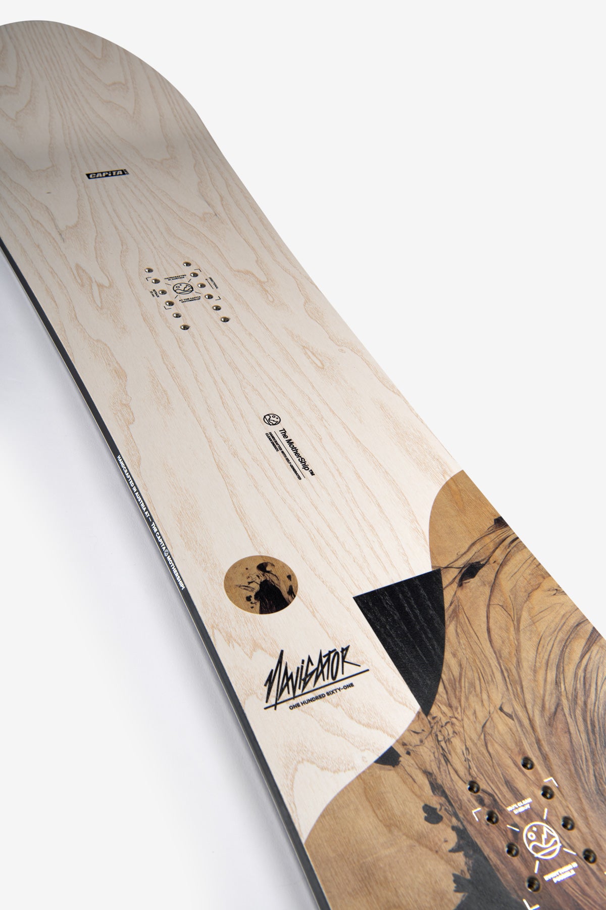 capita navigator snowboard CAPITA NAVIGATOR W25